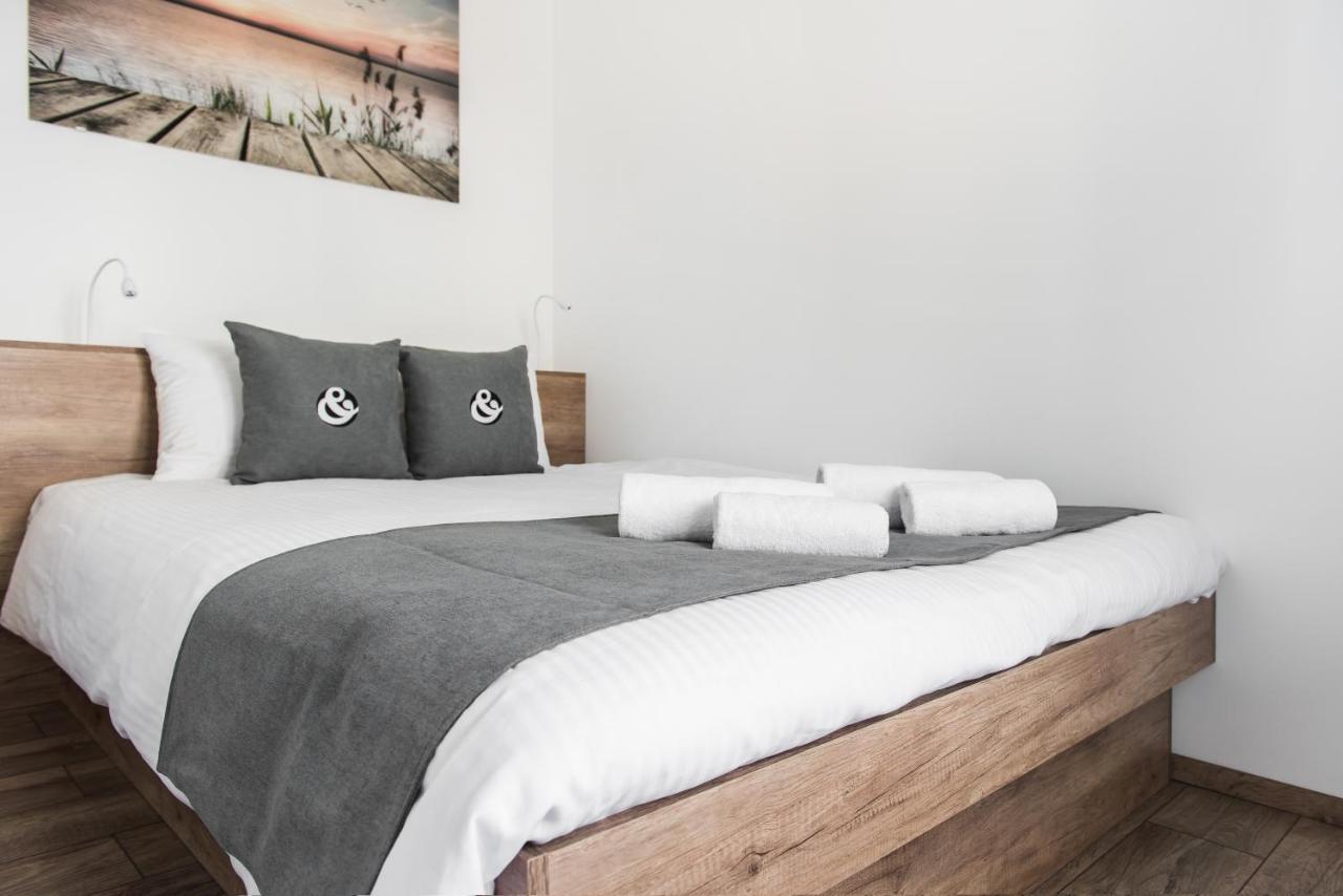 Central Apartments By Bed&Bath Krakow Luaran gambar
