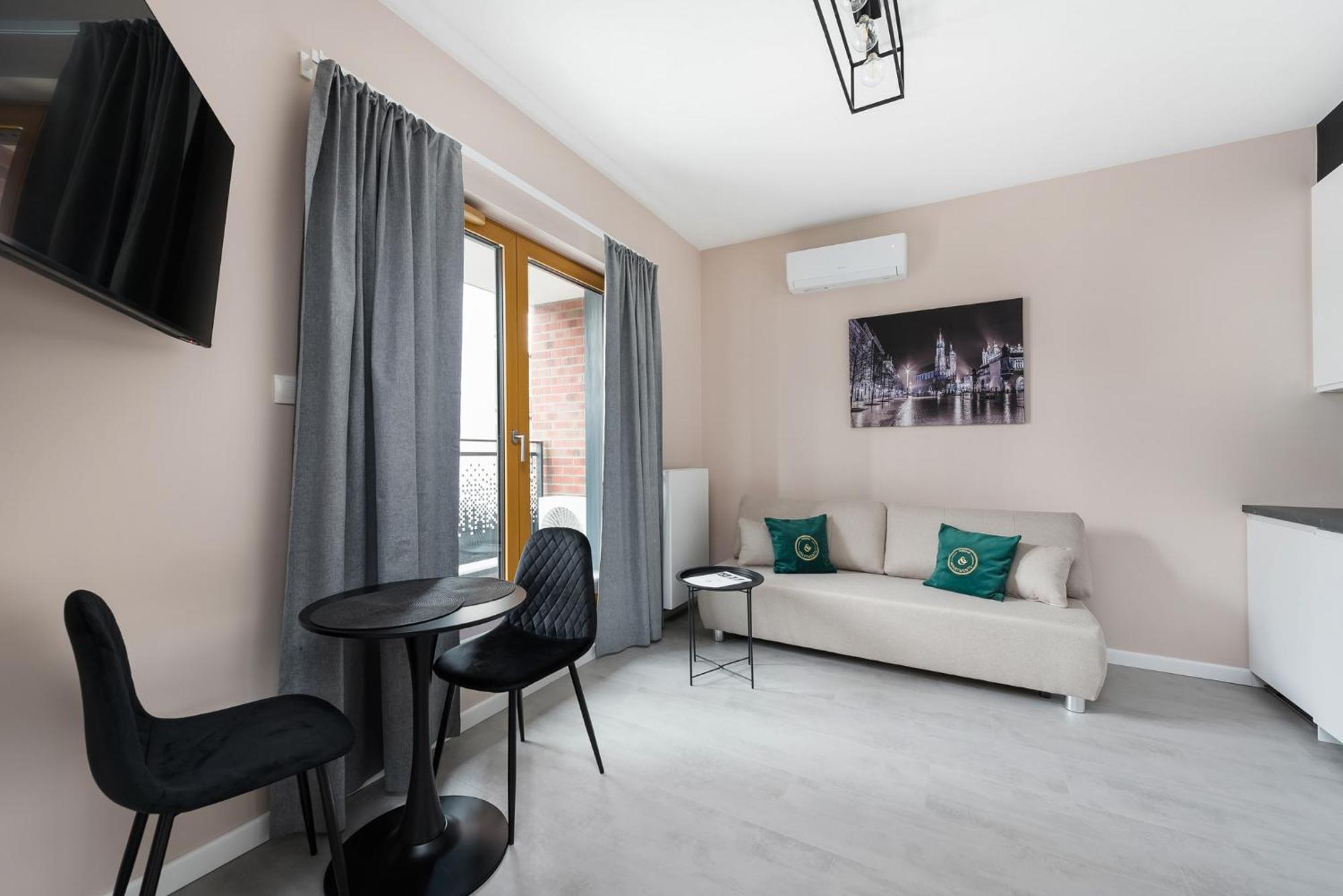 Central Apartments By Bed&Bath Krakow Luaran gambar